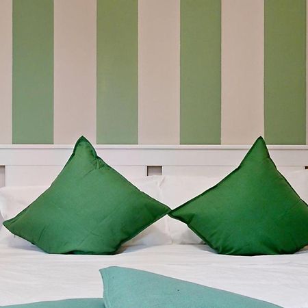 Sonia Apartment With Free Parking By Florence Sweet Homes Eksteriør billede