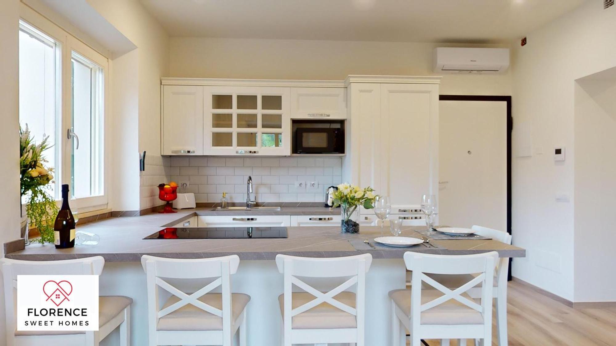 Sonia Apartment With Free Parking By Florence Sweet Homes Eksteriør billede